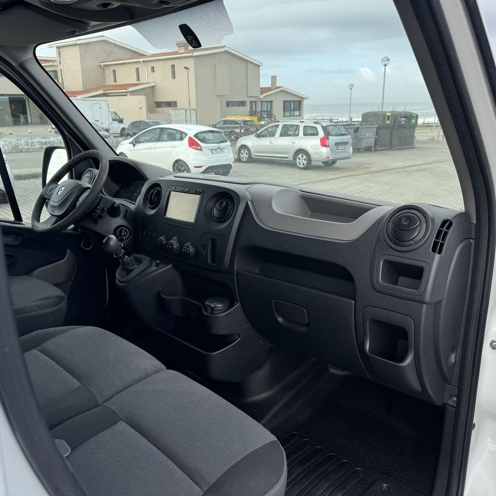 Renault master L2H2