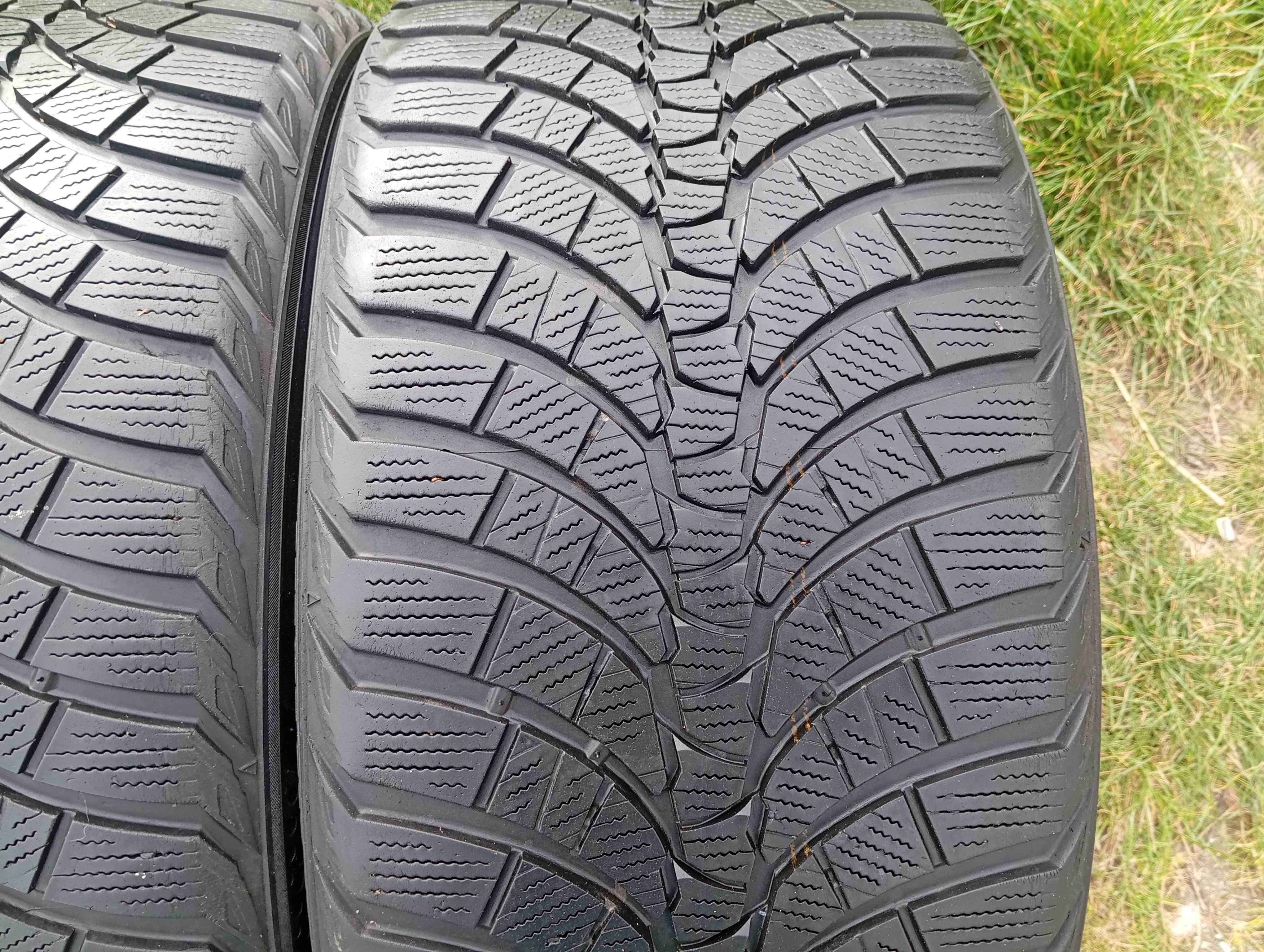 4szt zima kumho winter 245/40/19 98V XL 275/35/19 XL DOT2817 gumy 7mm