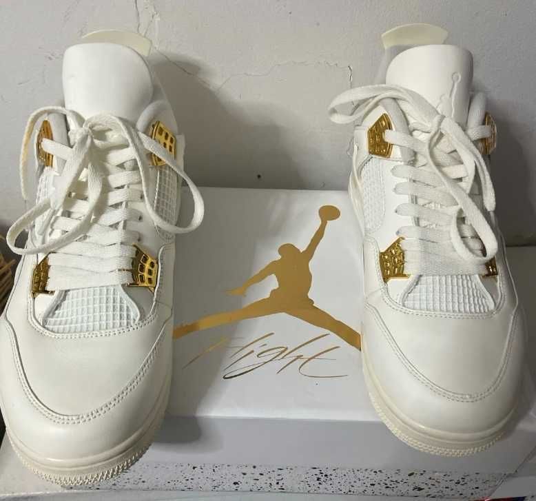 Buty Jordan4 Retro Moda Obuwie sportowe rozmiar.40