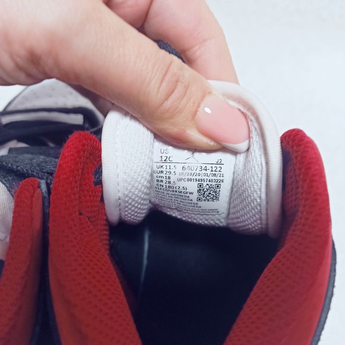 Nike Jordan Шкіряні Високі кросівки для хлопчика дівчинки, 29.5 розмір