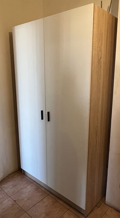 Шафа для одягу 2м, ідеальний стан ТОРГ