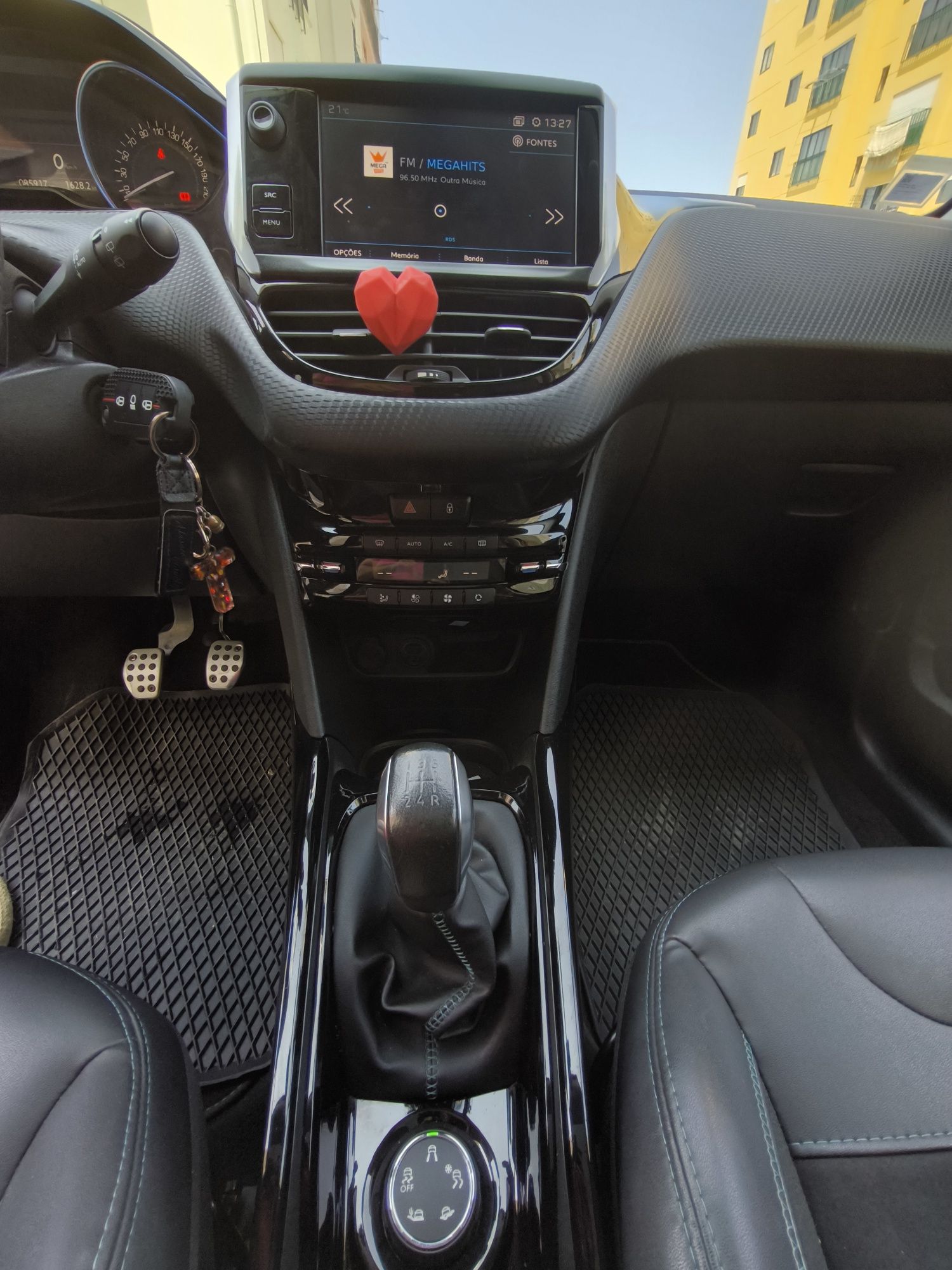Peugeot 2008 cross way