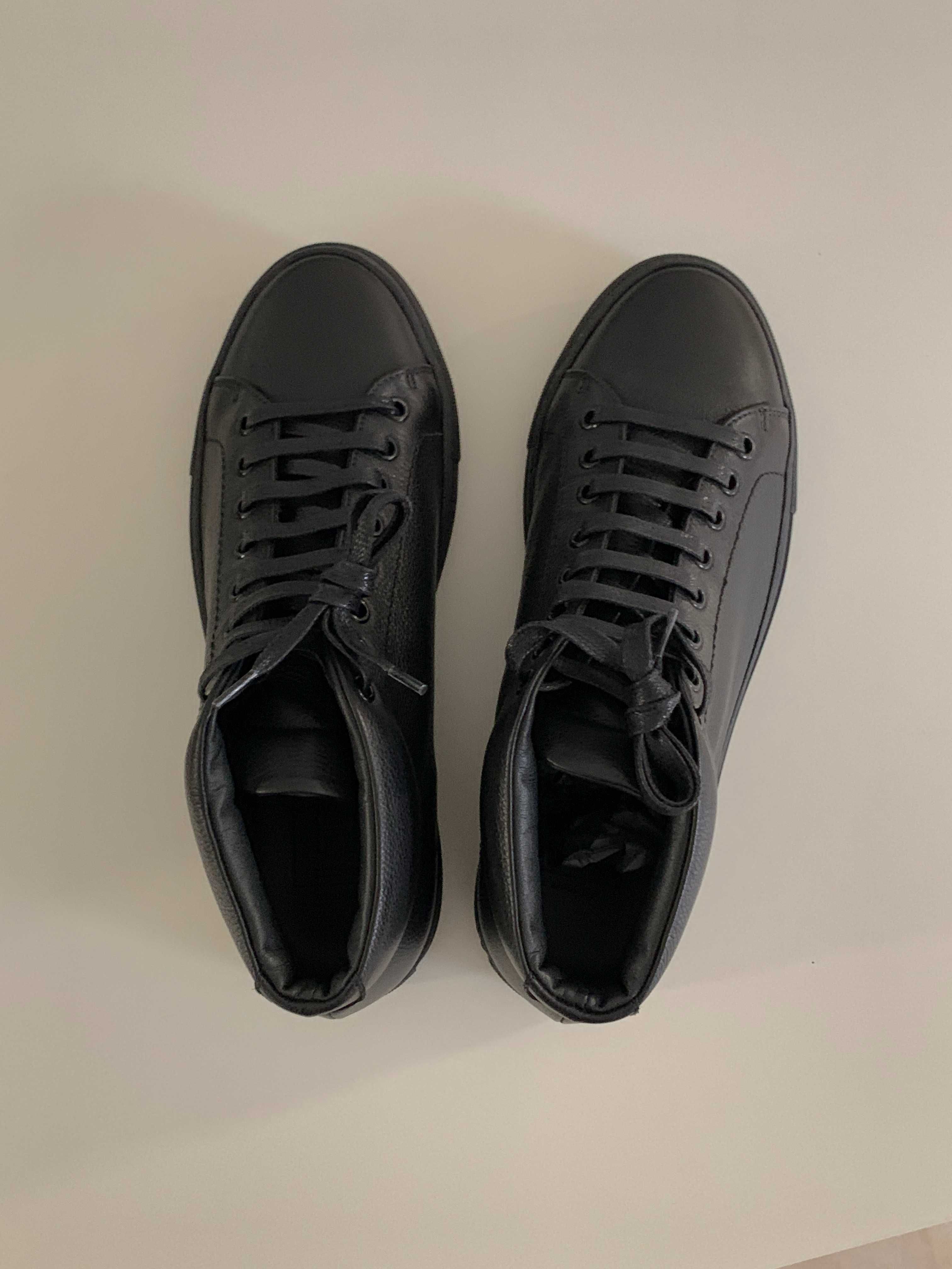 Sapatilha minimalista tipo bota homem marca Hydrogen-1 tamanho 39