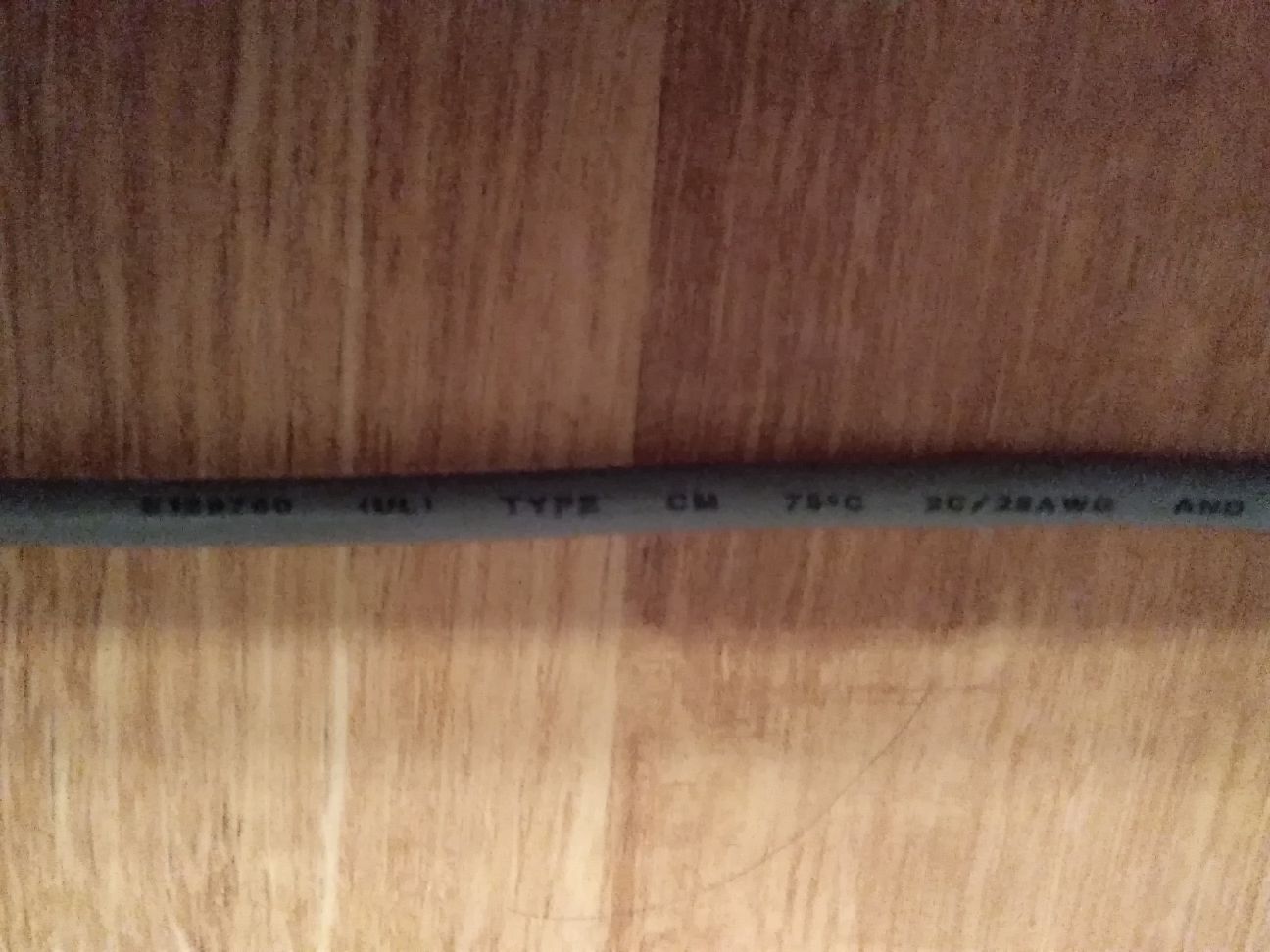 USB  кабель.