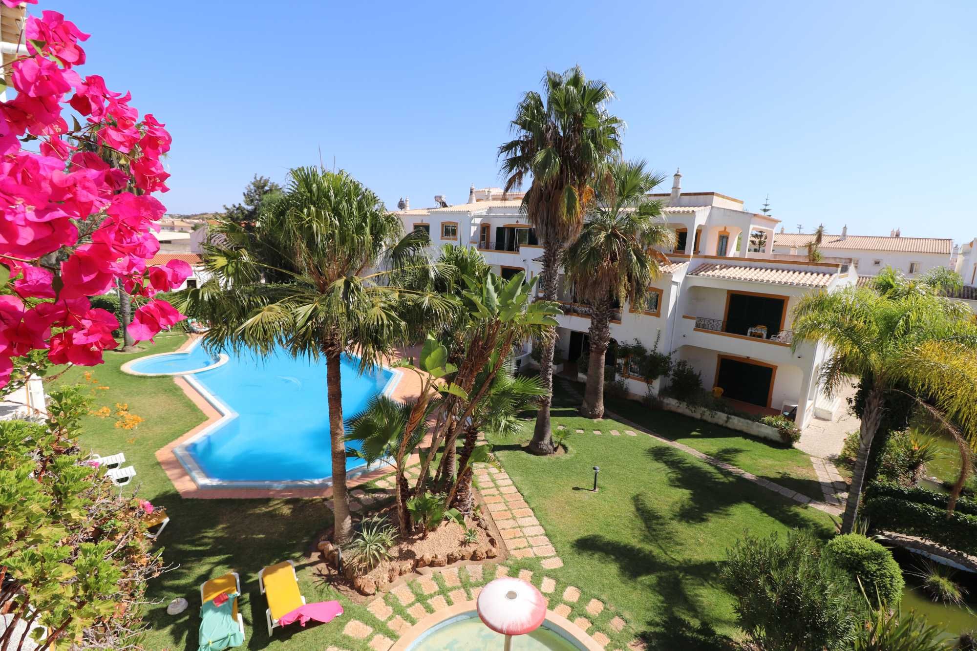 Excelentes apartamentos, T1 para 2-4, Piscina, Ferreiras-ALBUFEIRA