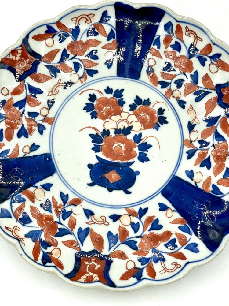 Prato Imari antigo pintada à mão sec 19