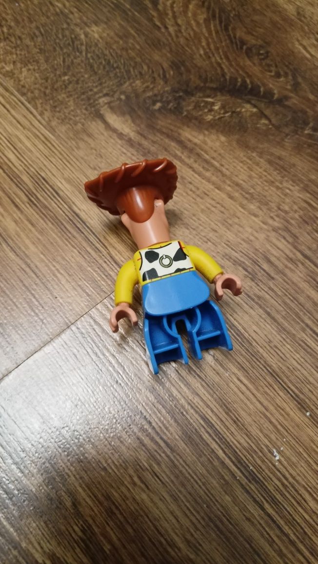 lego duplo toy story Woody