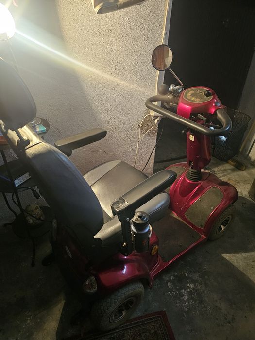 Scooter elétrica mobilidade reduzida