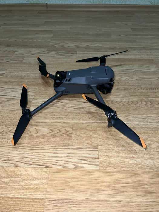 Продам Mavic 3T , КОМПЛЕКТ 8 годин