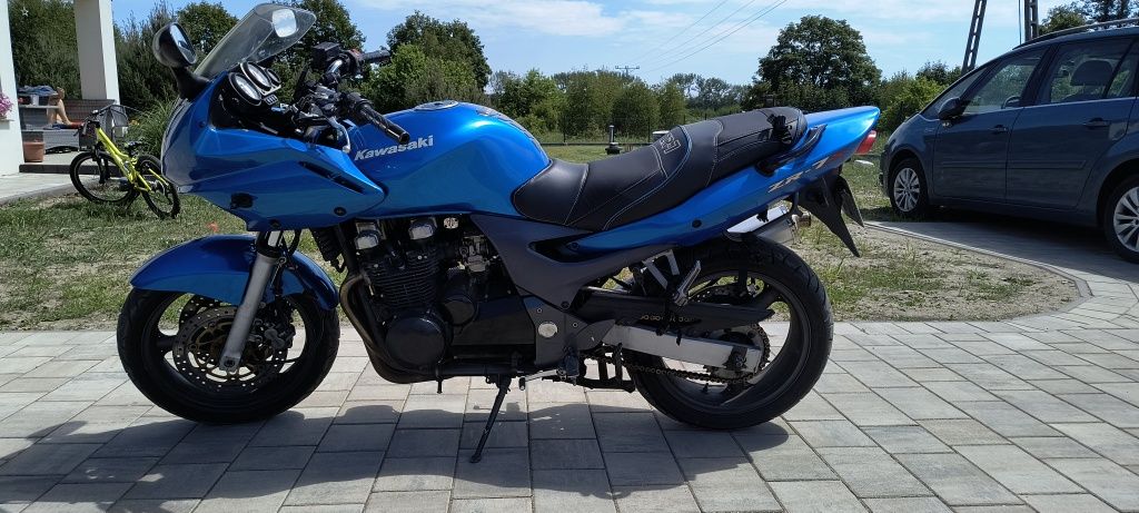 Sprzedam Kawasaki ZR-7