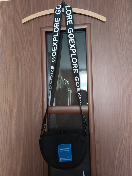 Torba na ramię na portfel i dokumenty