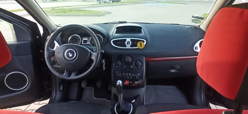 Renaul Clio RipCURL 1.2 benzyna