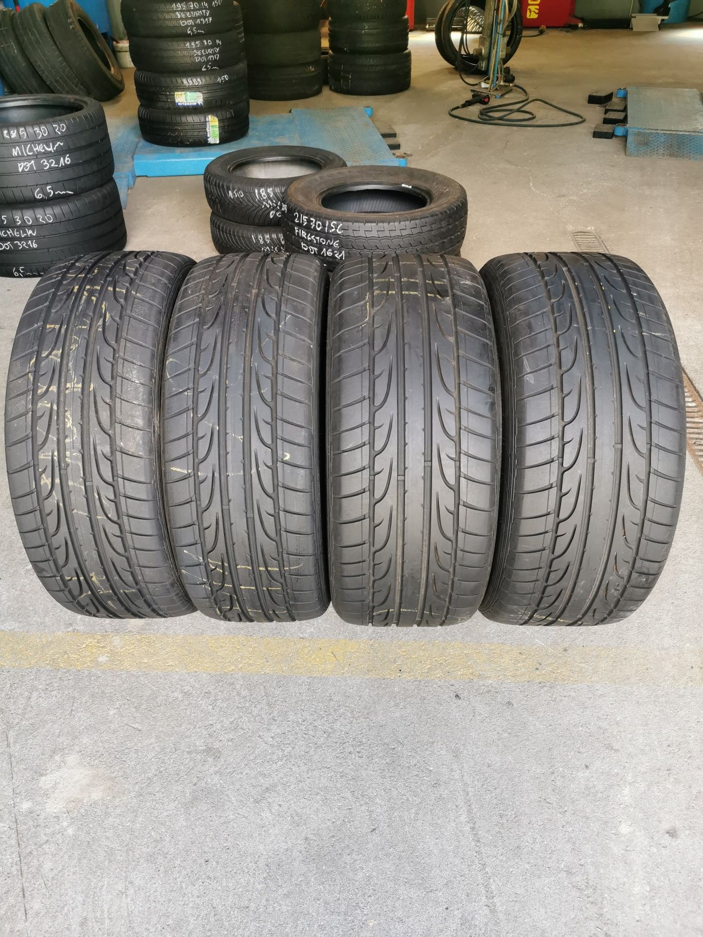 Komplet opon 235/45R20 100W 255/40R20 101W  DUNLOP SP Sport MAXX #
