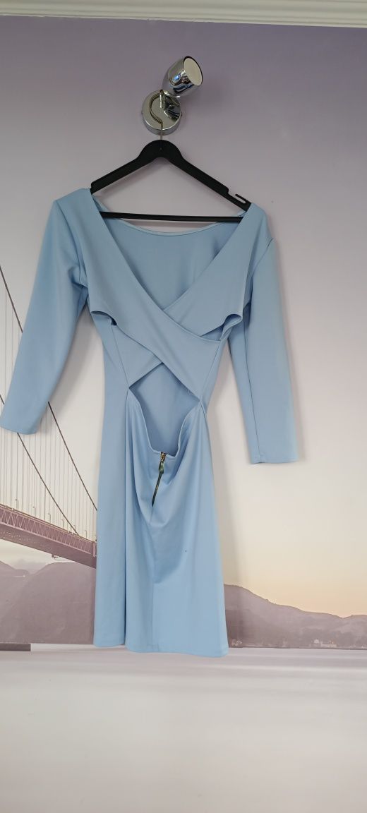 Seksowna sukienka baby blue z długim rękawem vubu r.M 38