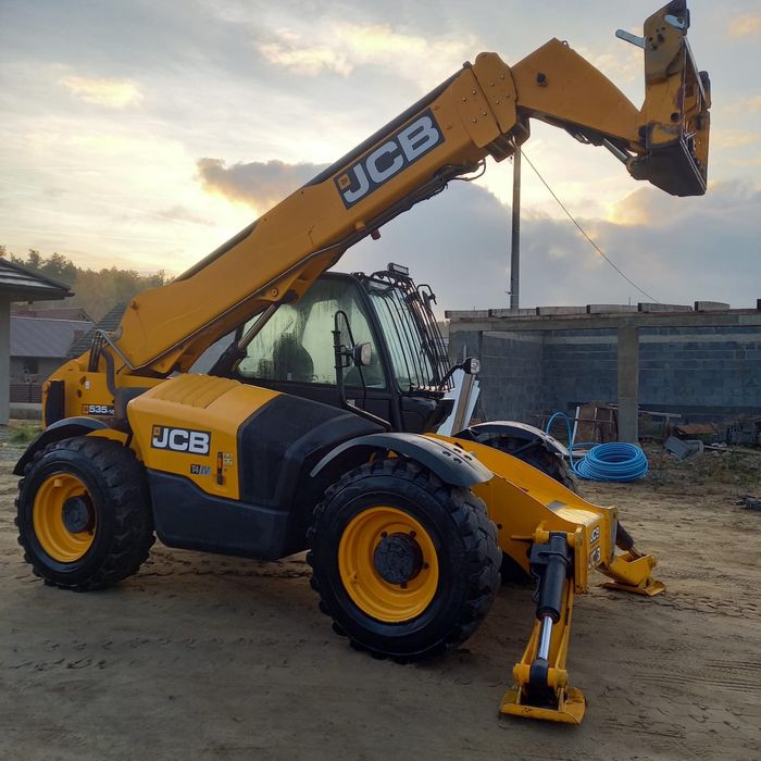 Ładowarka teleskopowa JCB 535-125