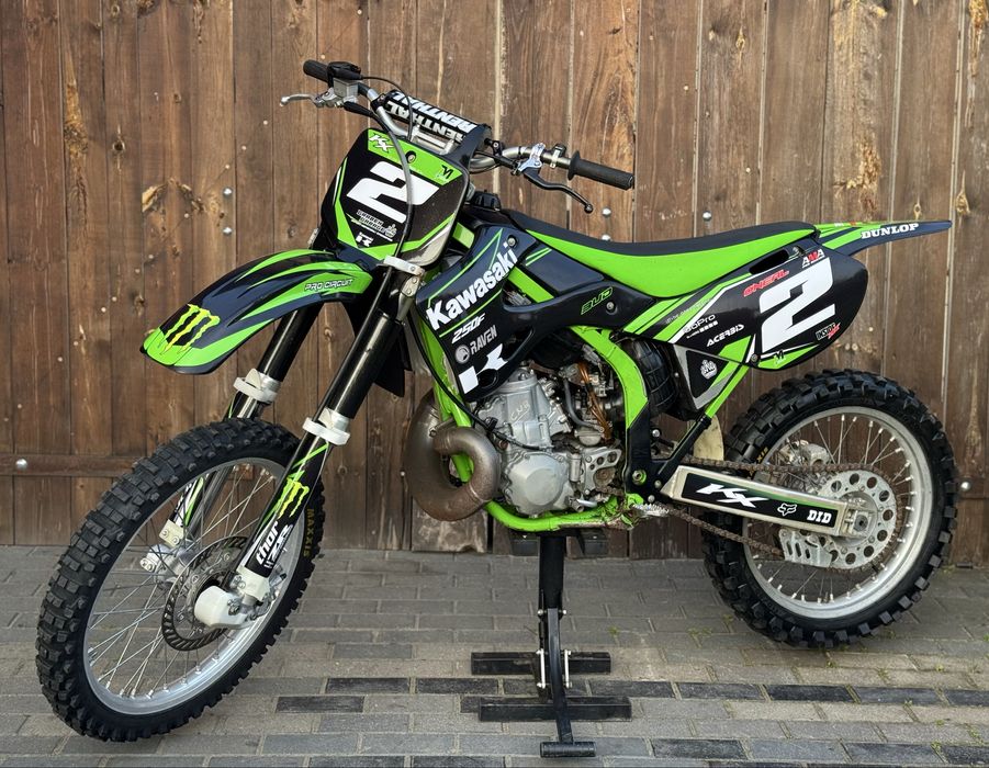 Kawasaki KX 250  2T  2002  zadbany