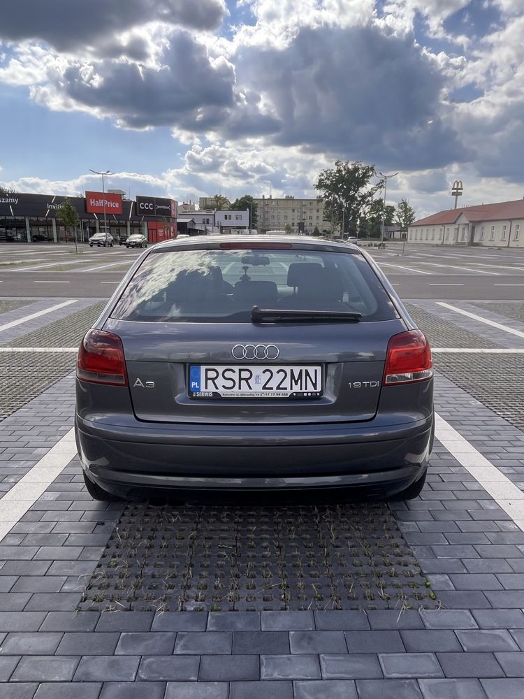 Audi A3 8p 1.9tdi 2004r
