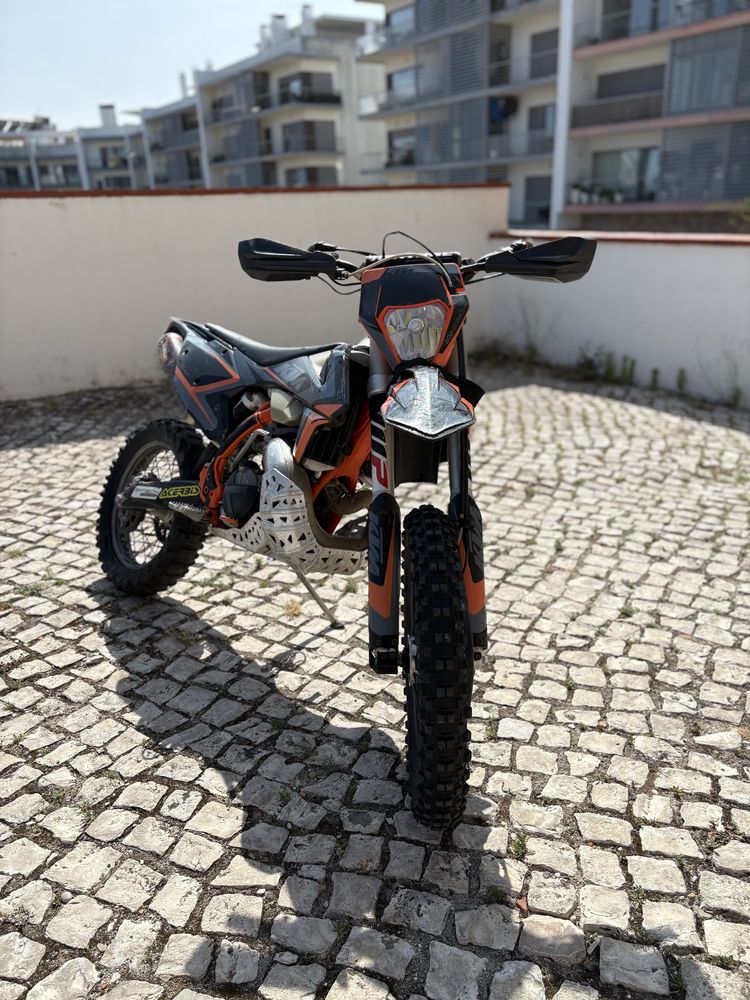Ktm 300 a 2 tempos 2019