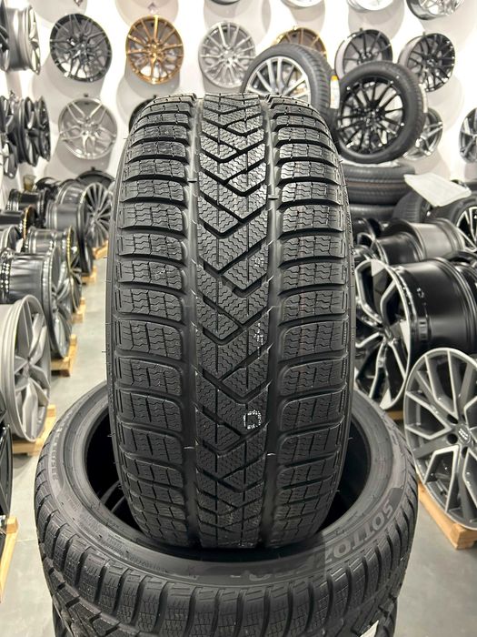 4x 235/35R19 91V Pirelli SottoZero 3 Nowe 2021r *
