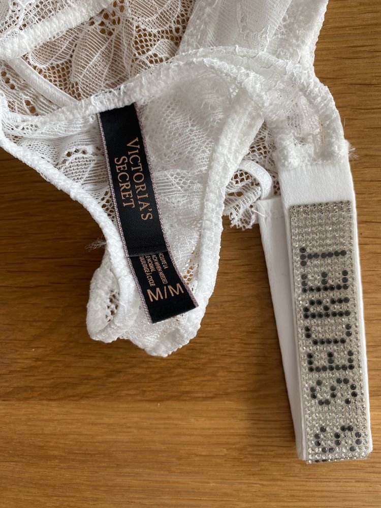 NOWE stringi Victoria’s Secret rozmiar M
