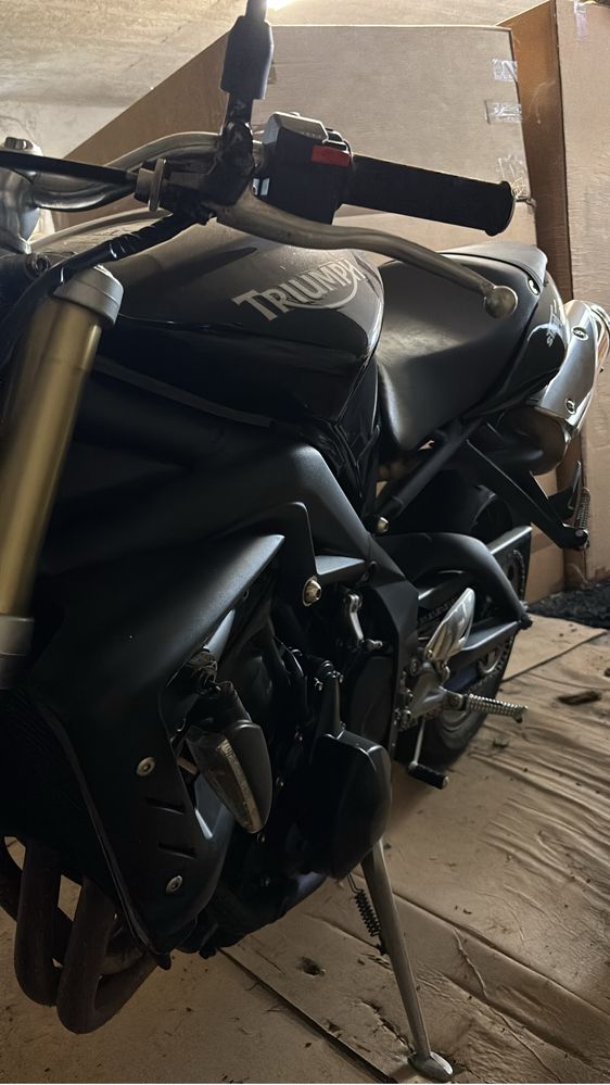 Street Triple 675