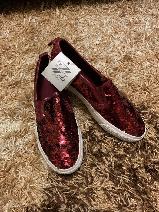 Продам макасини