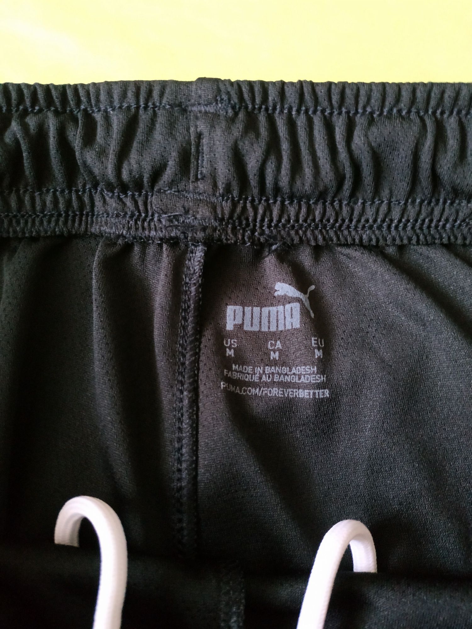 Продам мужские спортивные шорты Puma DRYCELL