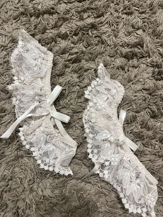 Продам спідницю +ліф+прикраси на ніжки