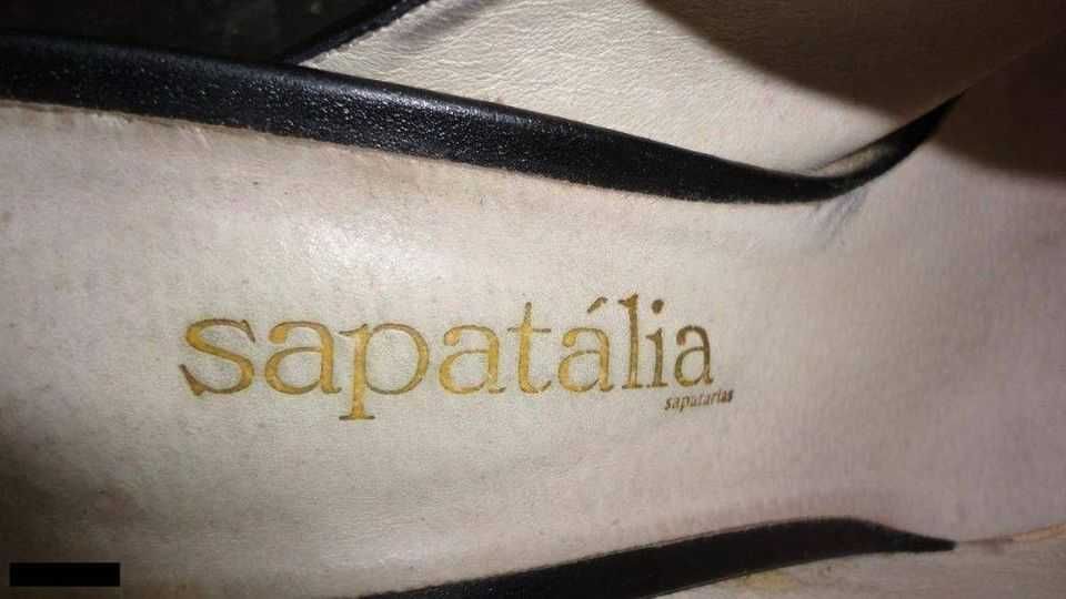 Sapatos de senhora em pele preto Sapatália