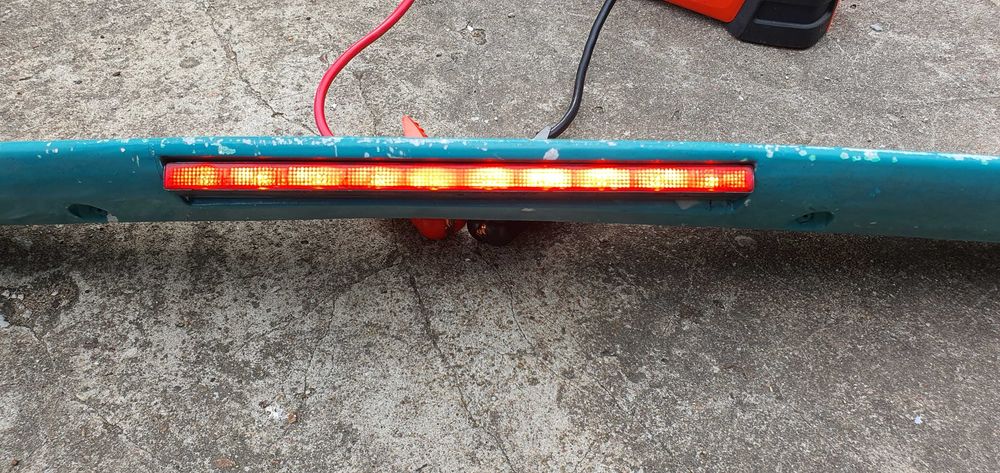 Spoiler, lotka Corsa B