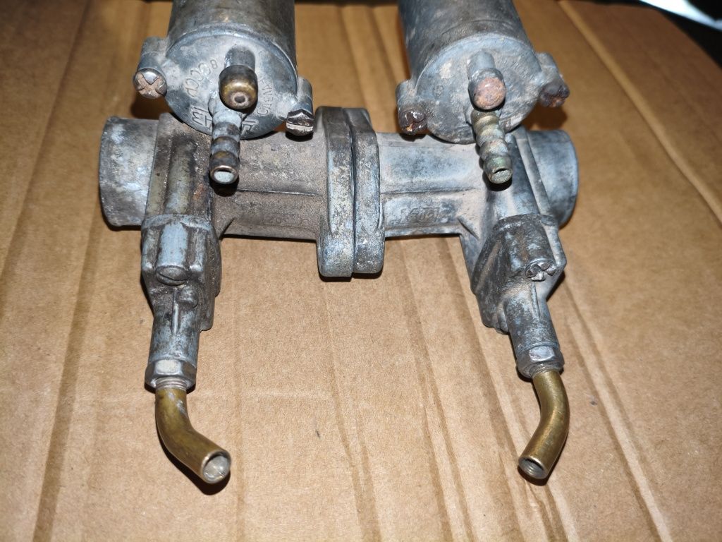 Gaźniki K302 Dniepr MT K650 K750 Ural M72