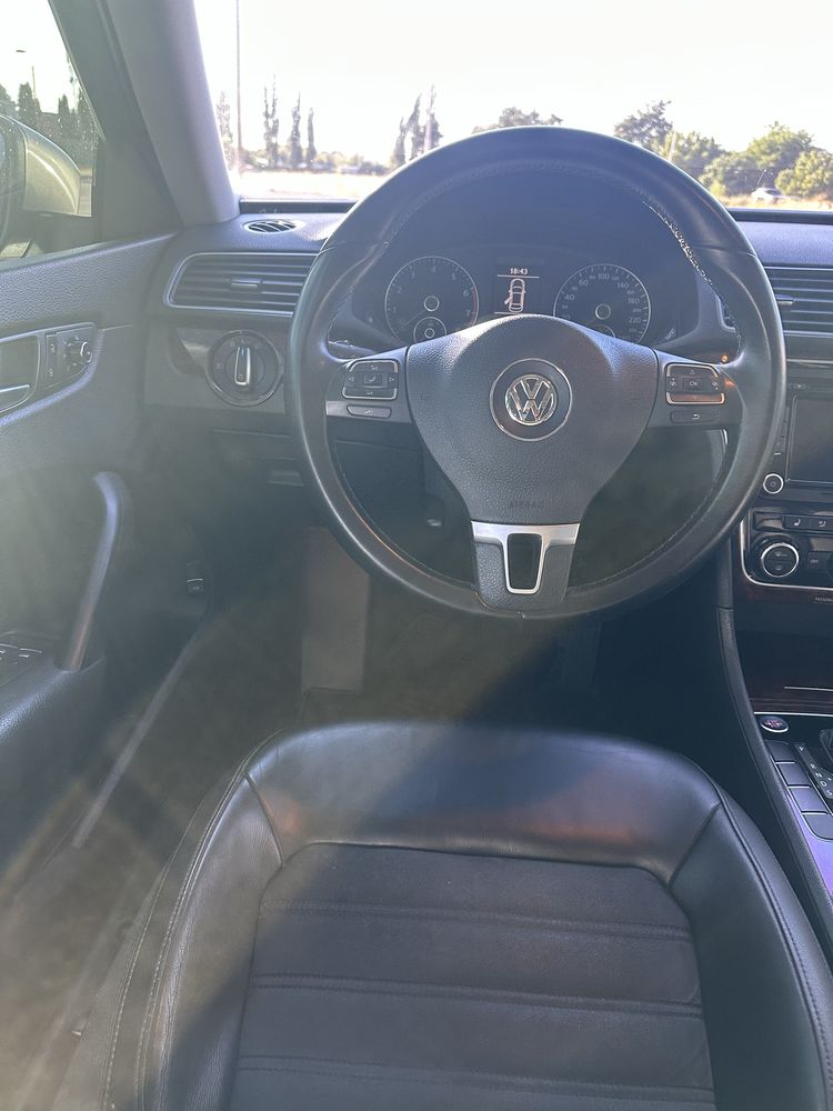 Продаю Volkswagen Passat nms 2011