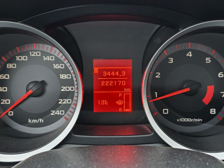 Mitsubishi Lancer 1.5i (2008)