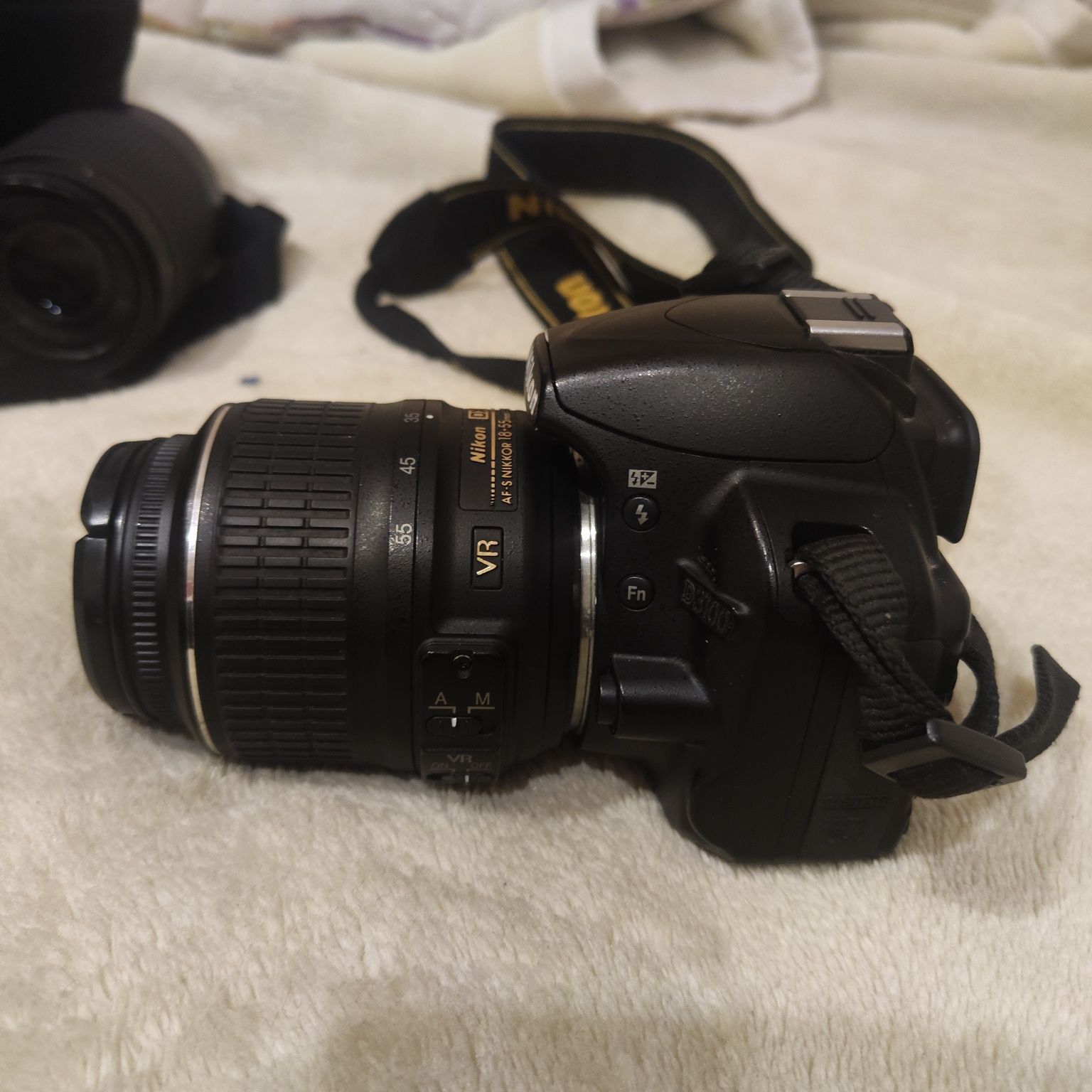 Nikon D-3100 lustrzanka