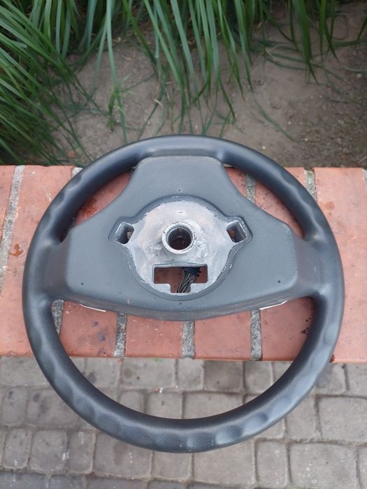Kierownica Multifunkcyjna Opel Corsa D  131/5555/9