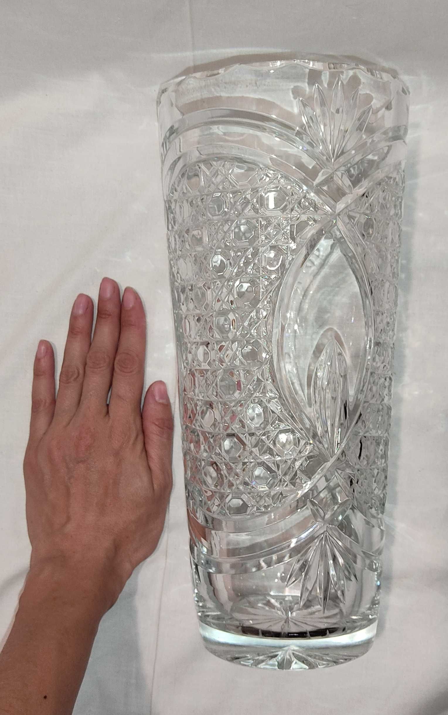 ваза напольная хрустальная
