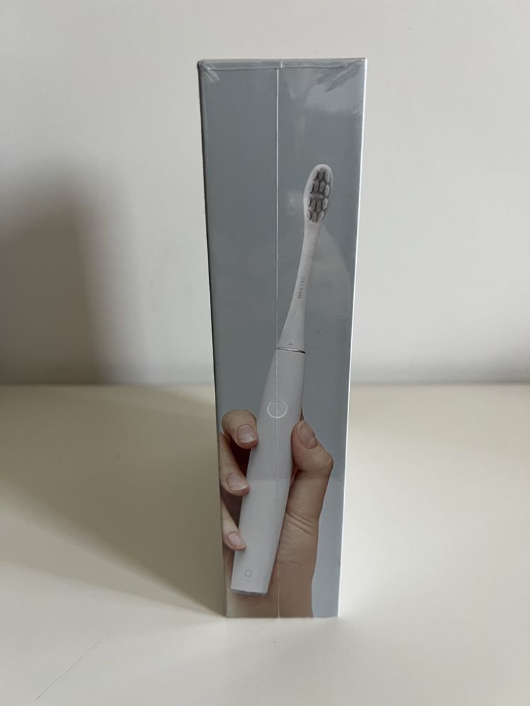 Szczoteczka soniczna Oclean Air 2T + etui + uchwyt biała