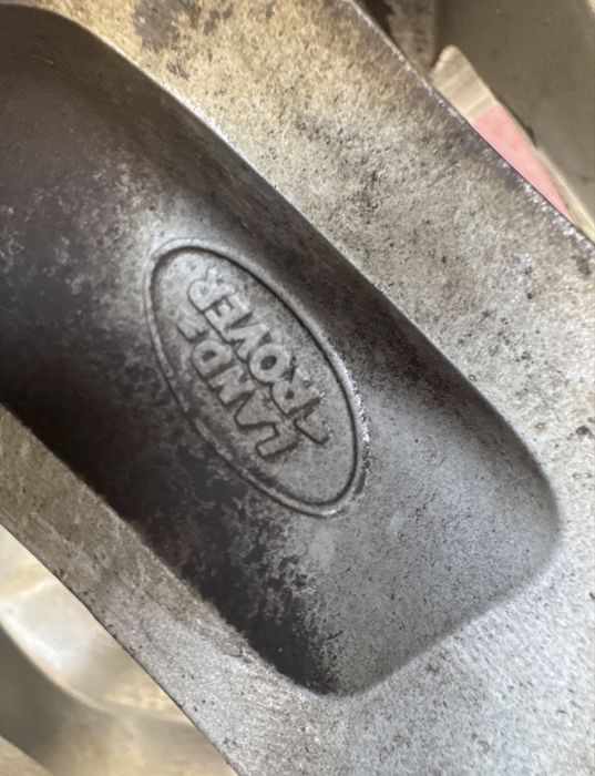 Продам диски на Land rover оригінал R20 5*120 et57 Dia 72,6