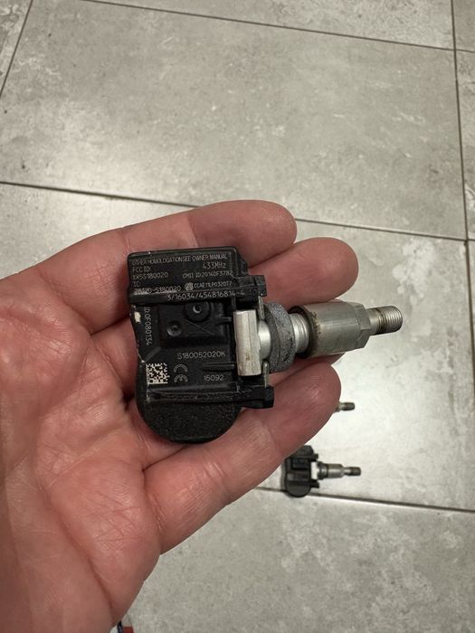 Oryginalne czujniki cisnienia TPMS Ford Mondeo mk4