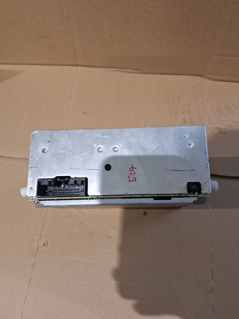 Radio radioodtwarzacz CD AA6T-18C815-AE Ford Fiesta Mk7