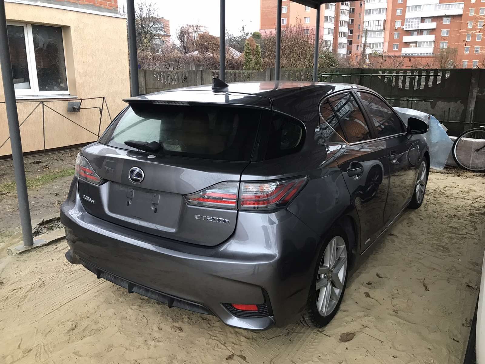 Lexus ct200h hybrid