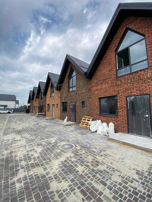 Продаж Таунхаусу, два паркомісця, Забудовник, БАВАРСЬКА КЛАДКА.