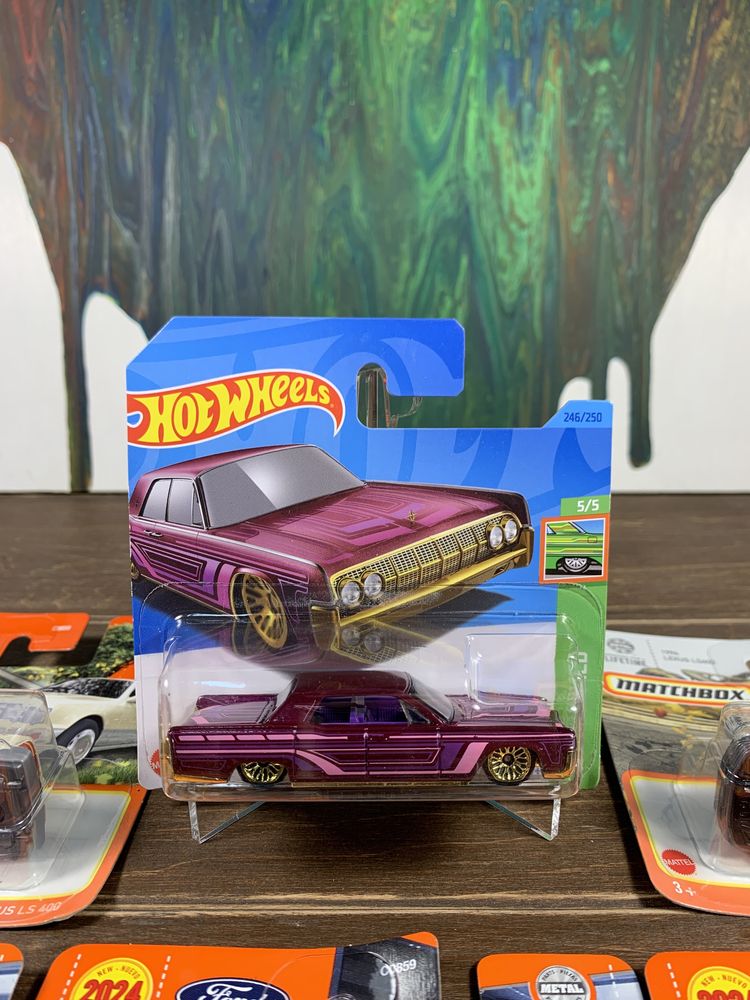 Колекційна машина Matchbox Hot Wheels Lincoln Continental, Lexus LS400