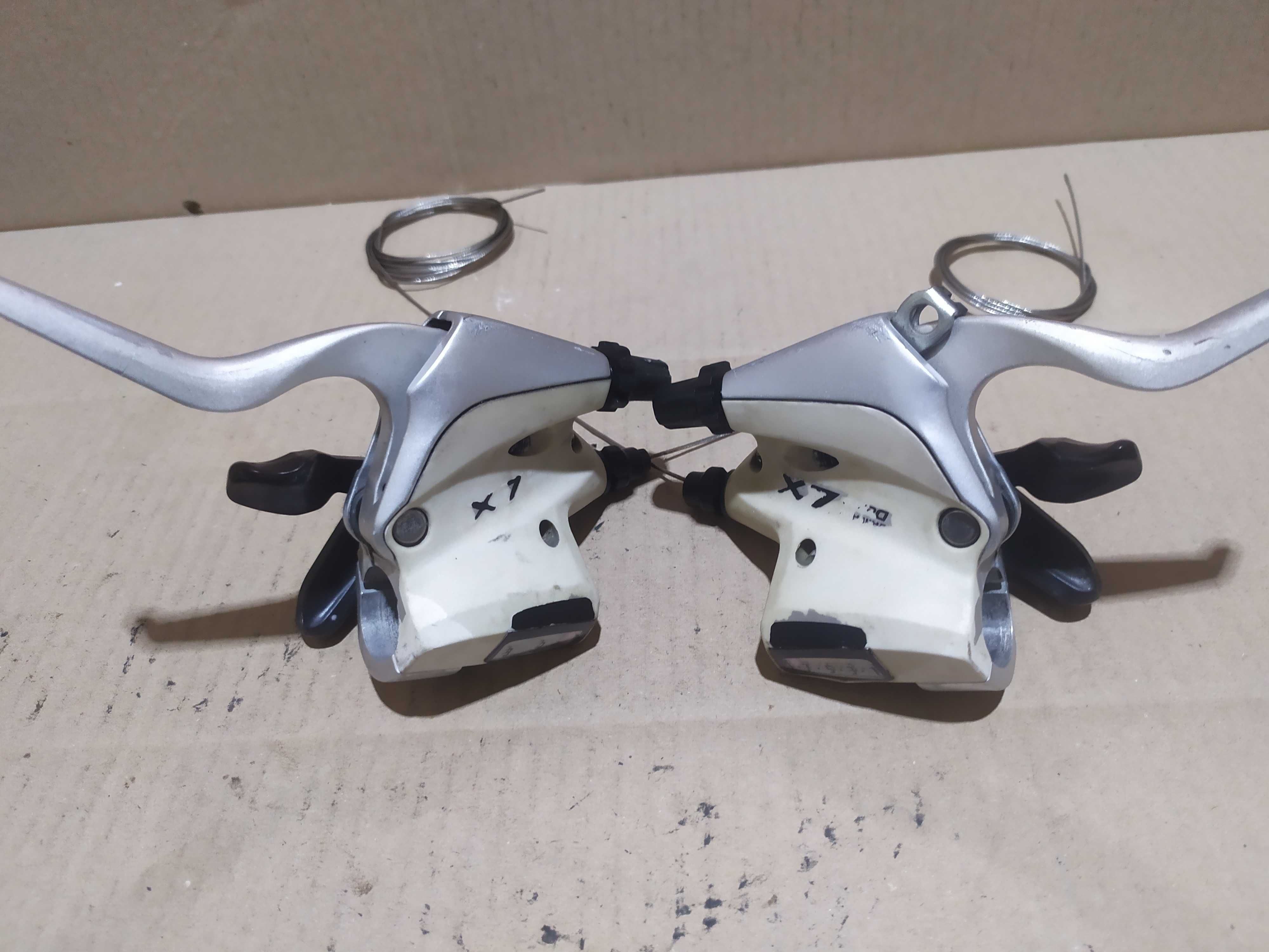 Манетки шифтеры Shimano Deore LX ST-T660 , 3х9 скоростей