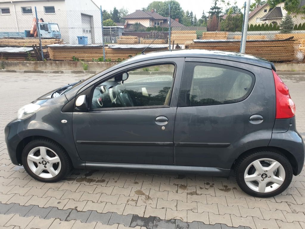 Sprzedam Peugeot 107