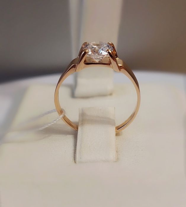 Золота каблучка "Ідилія" нова 585 проба