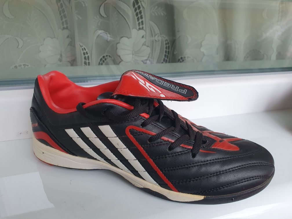 Сороканожки Adidas predator