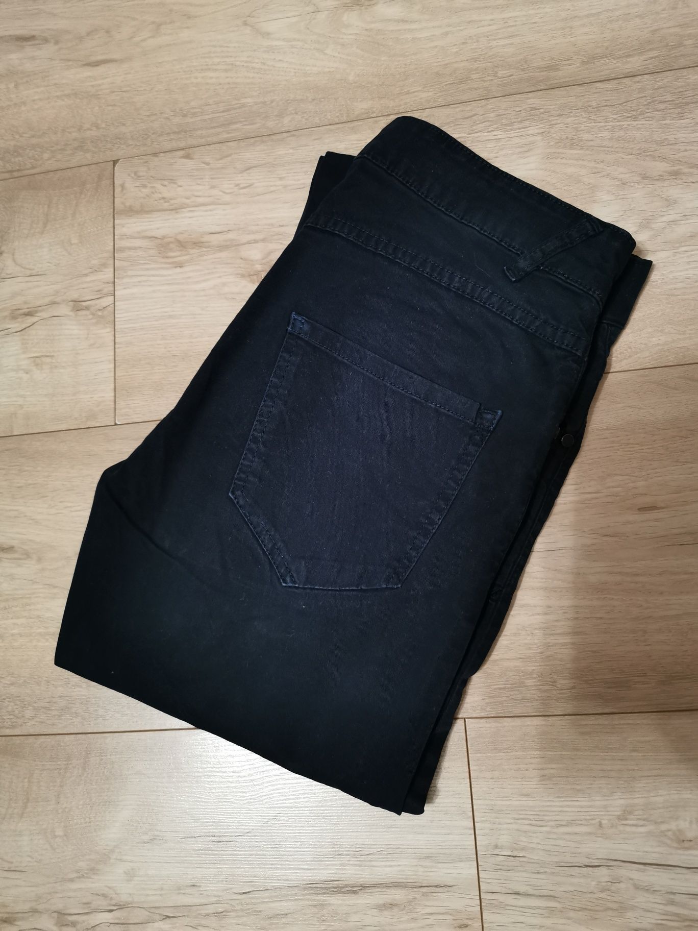 Spodnie męskie granatowe Bershka 36 S