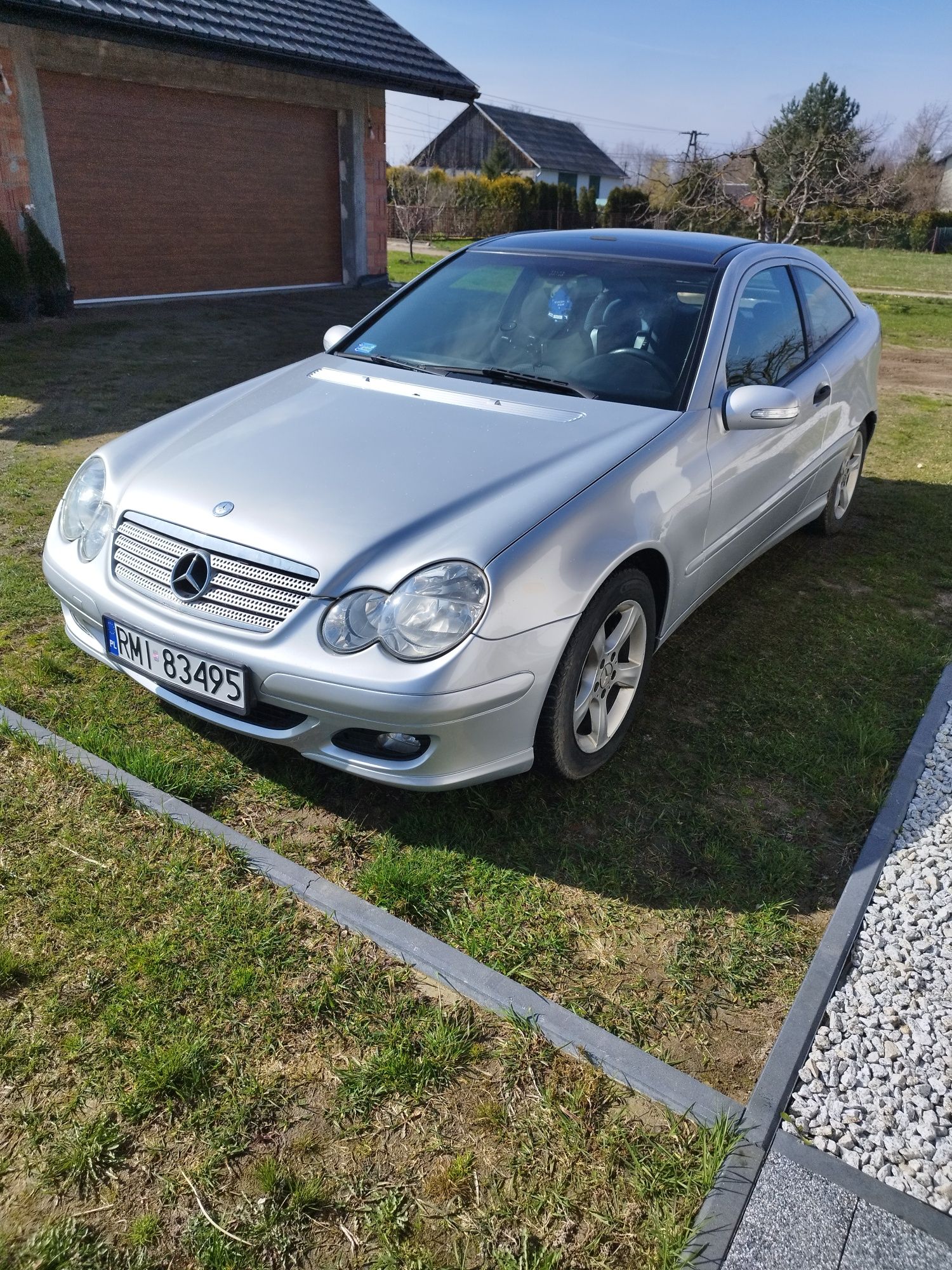 Mercedes Benz w203 coupe