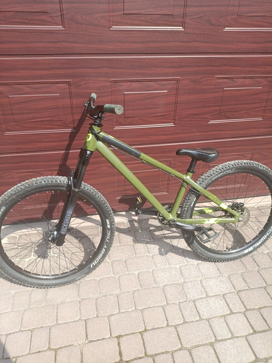 Rower Dirt Kellys whip 30 2022r
